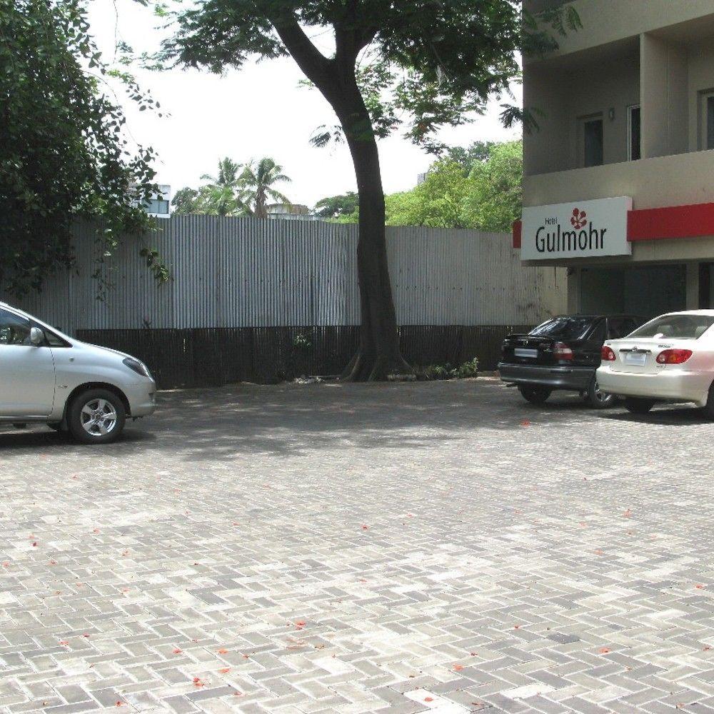 Oyo 1194 Hotel Gulmohr 浦那 外观 照片