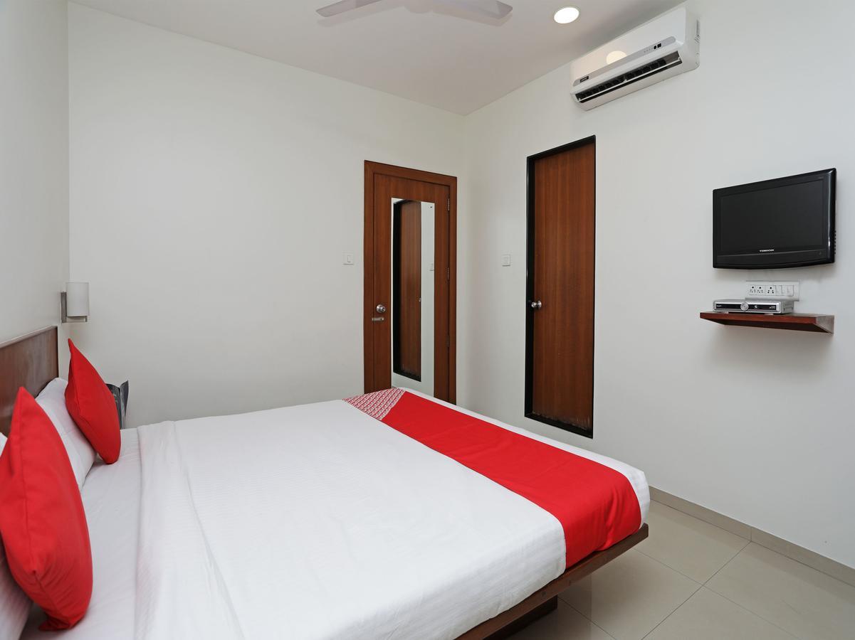 Oyo 1194 Hotel Gulmohr 浦那 外观 照片